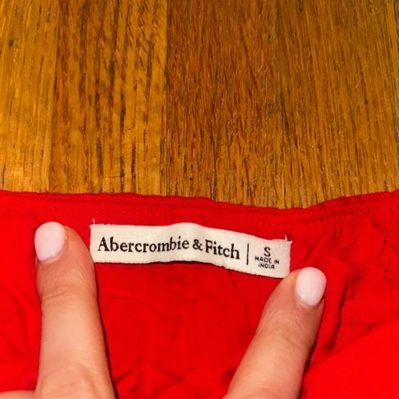 Abercrombie & Fitch Red Asymmetrical Mini Skirt - Picture 2 of 3
